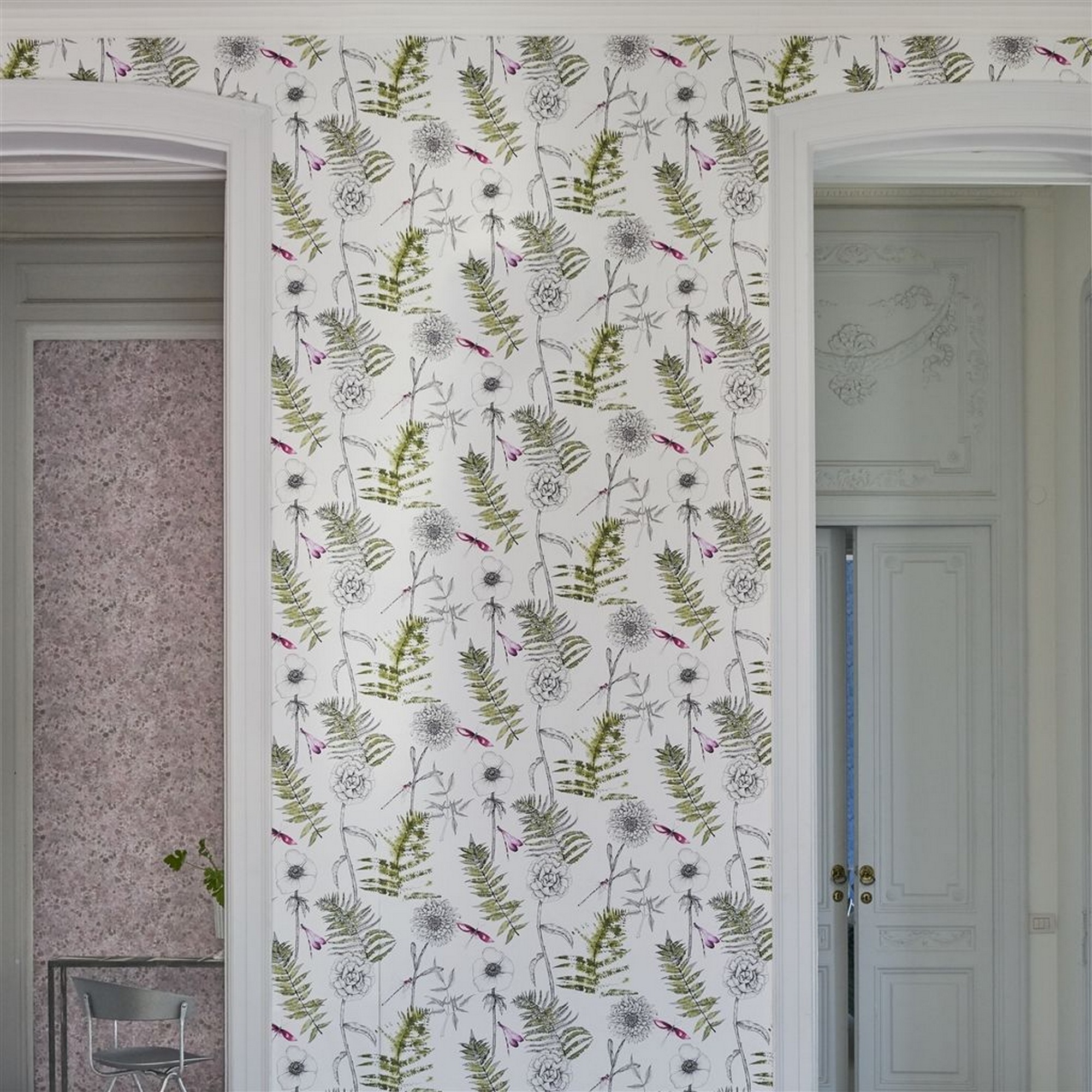 Acanthus Wallpaper Pdg1022 By Designers Guild In Moss Green